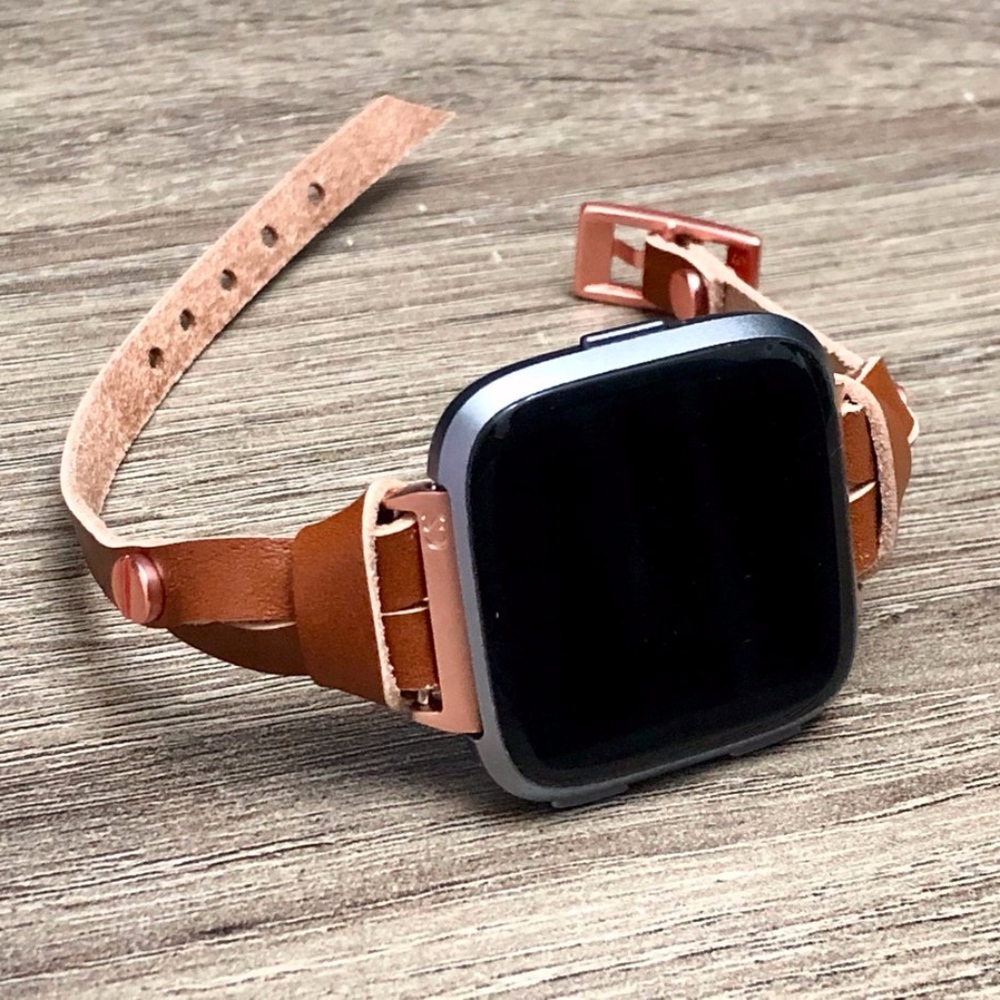 Light Brown Leather Slim Bracelet for Fitbit Versa